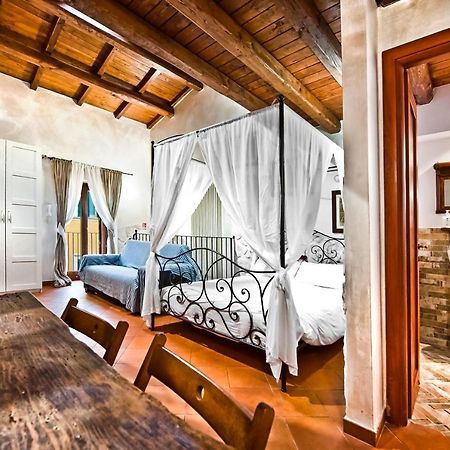 Il Raduno Apartment Castel Gandolfo Bagian luar foto