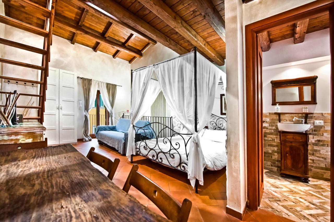 Il Raduno Apartment Castel Gandolfo Bagian luar foto